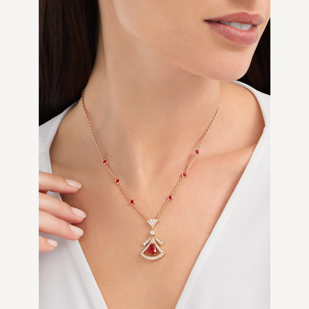 Bvlgari Dream Moissanite Necklace - 18K Gold