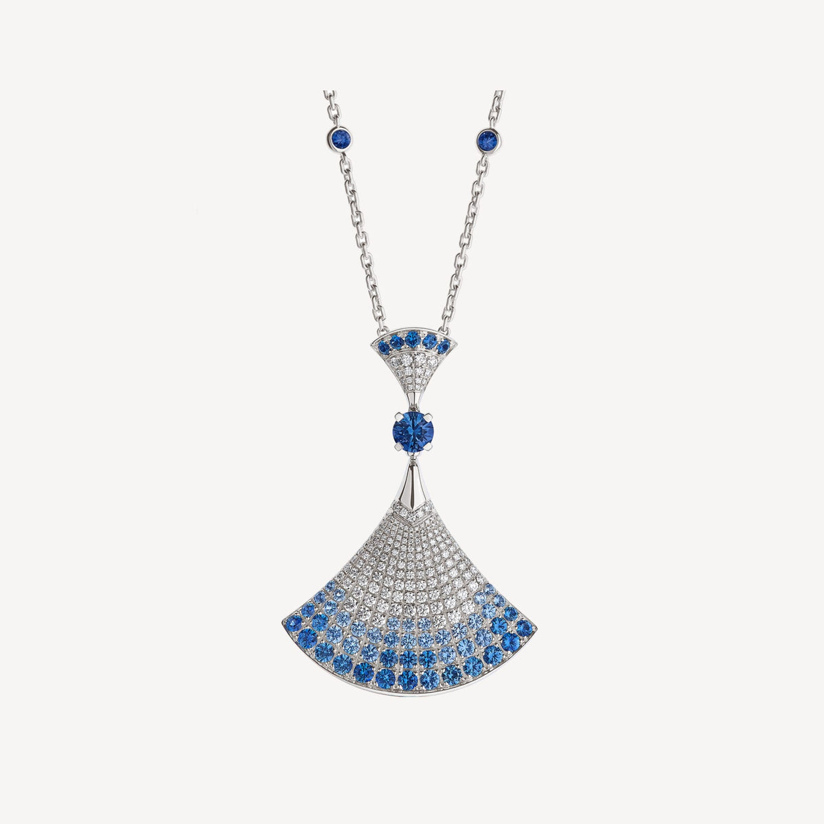 Bvlgari DIVAS' DREAM Blue Moissanite Necklace - 18K Gold