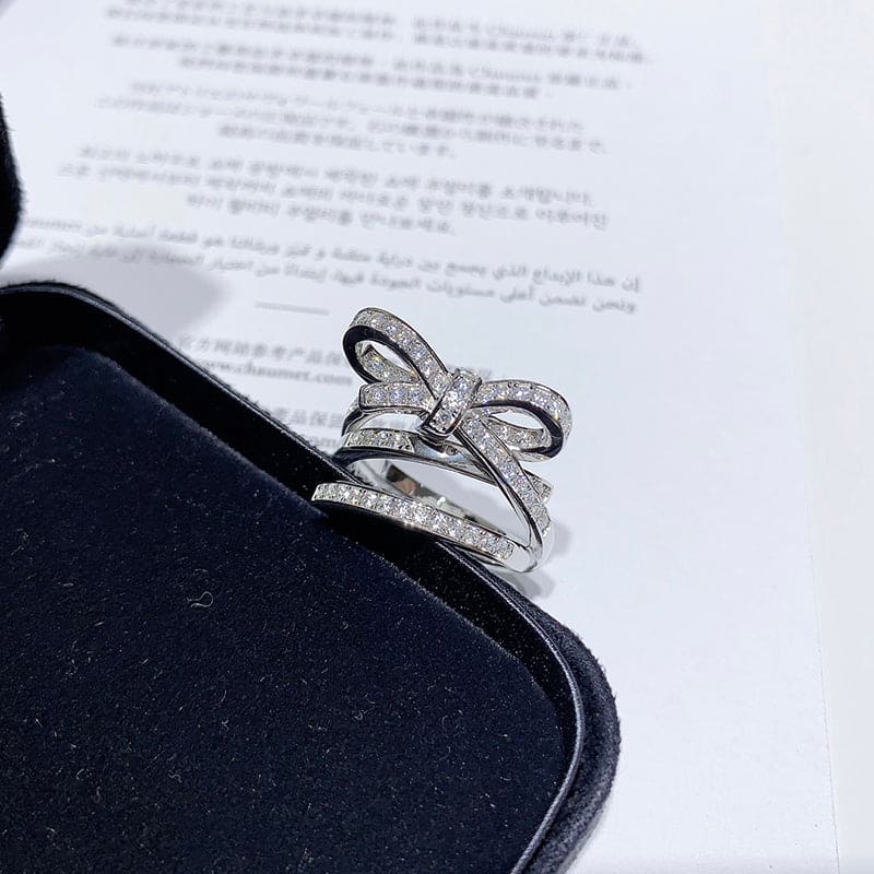 Chanel Diamonds Knot Ring - 18K White Gold
