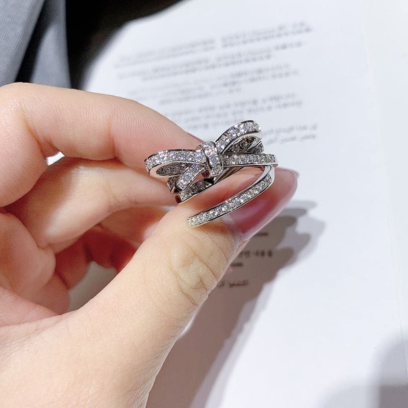 Chanel Diamonds Knot Ring - 18K White Gold