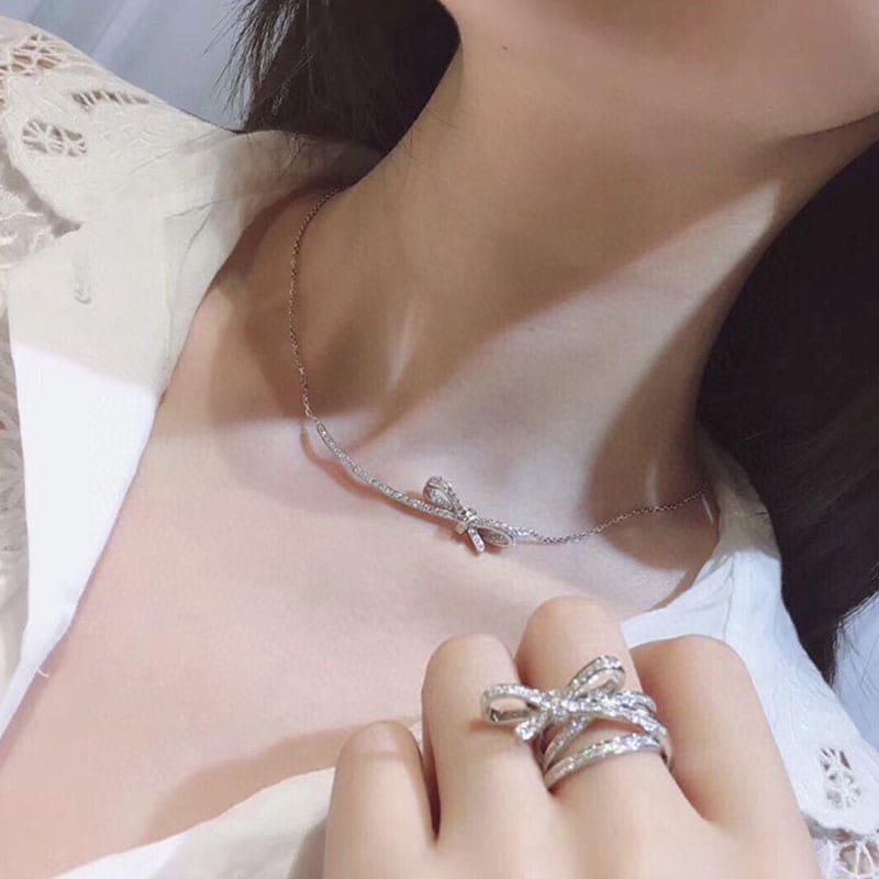 Chanel Diamonds Knot Ring - 18K White Gold