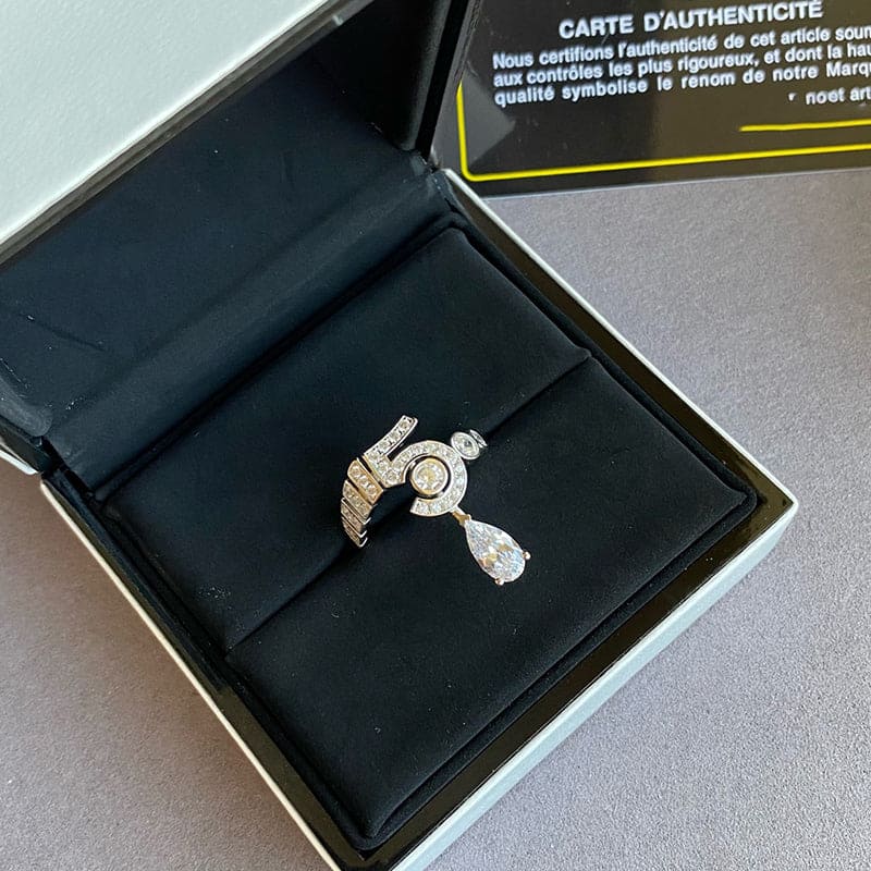 Chanel Diamond No.5 Drop Ring - 18K White Gold