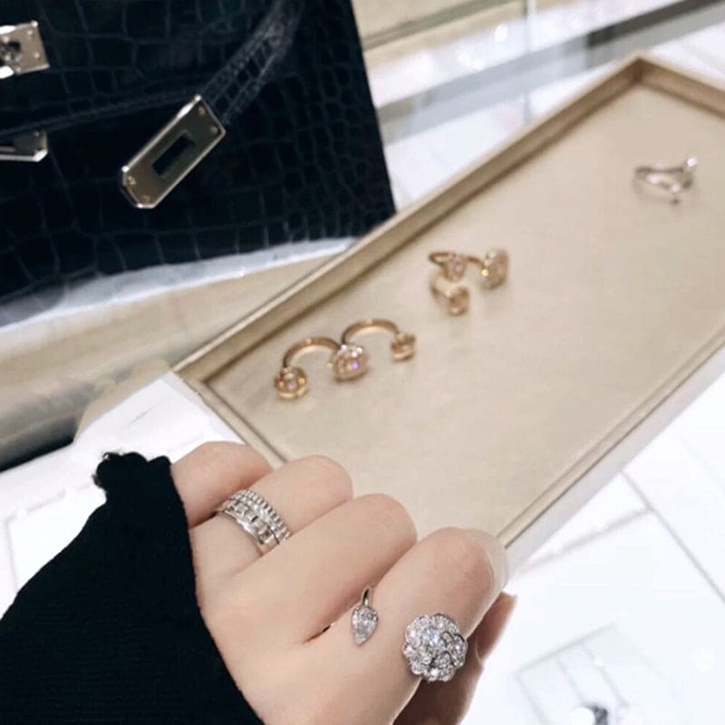 Chanel Diamond Camelia Precieux Ring - 18K White Gold