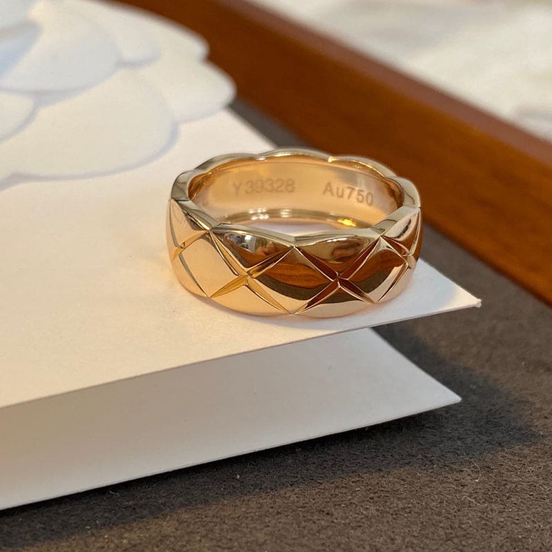 Chanel Coco Crush Ring - 18K Gold
