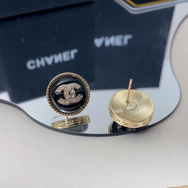 Chanel Pearl Crystal Stud Earrings - 18K Yellow Gold