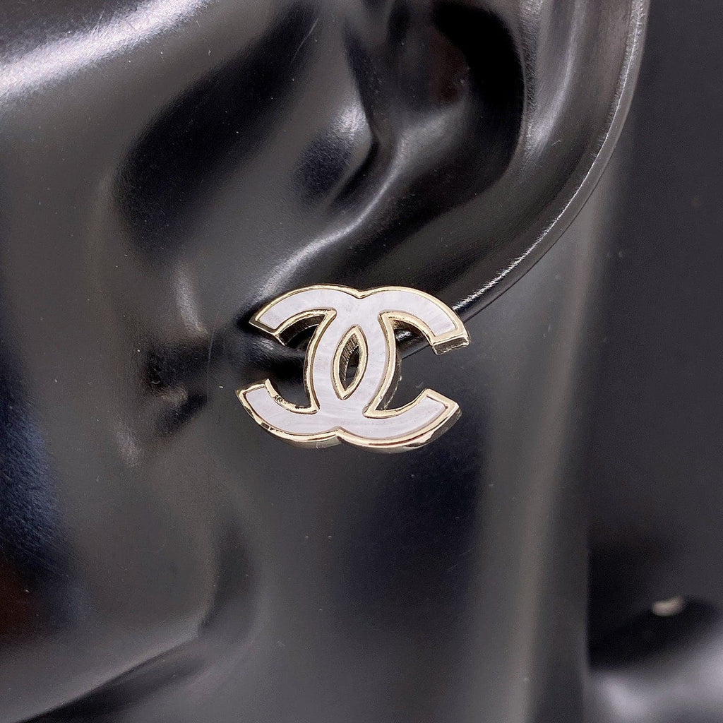 Chanel Marble Earrings - 18K Yellow Gold