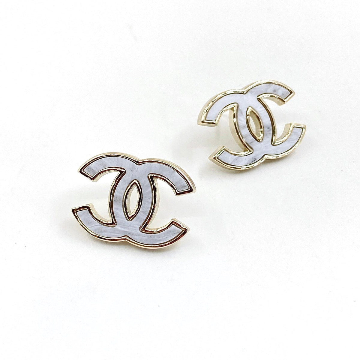 Chanel Marble Earrings - 18K Yellow Gold