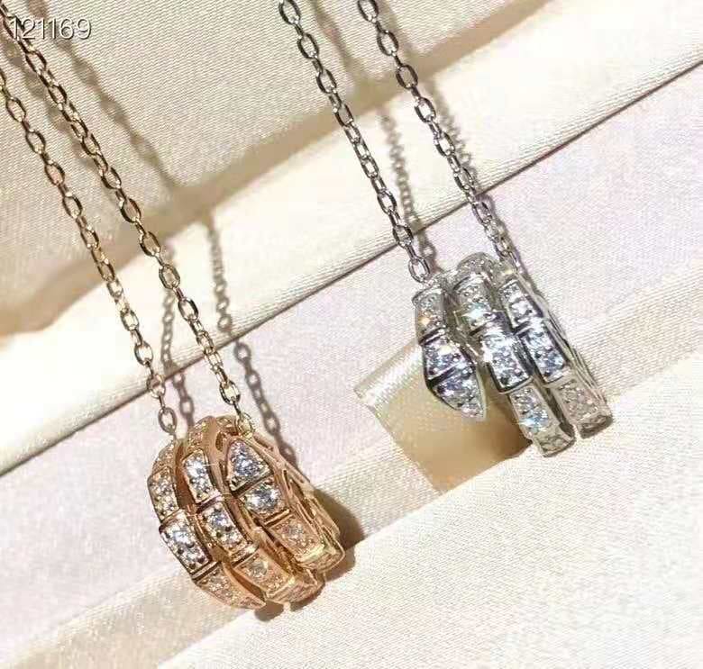 Bvlgari Serpenti Viper Pave Moissanite Necklace - 18K Gold