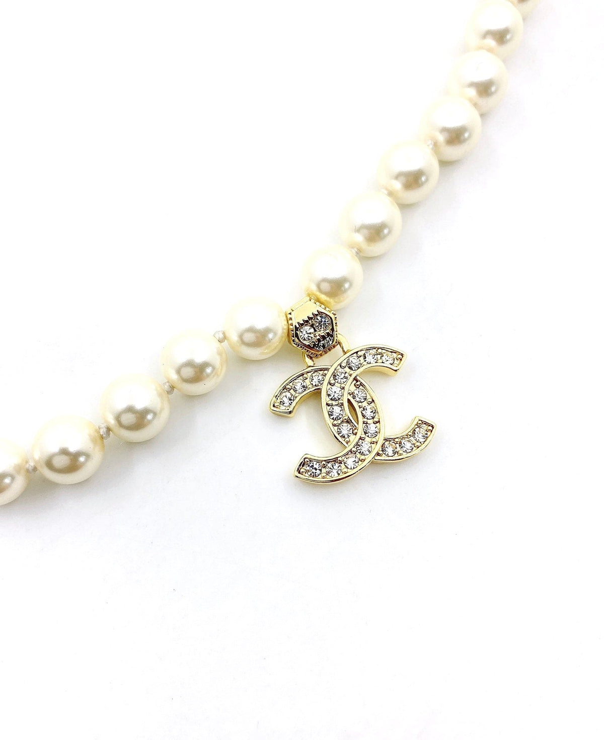Chanel Diamonds Pearl Necklace