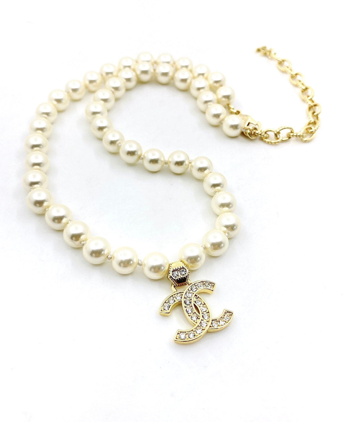 Chanel Diamonds Pearl Necklace