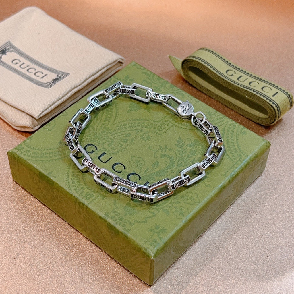 Gucci Double G Interlocking G Chain Bracelet