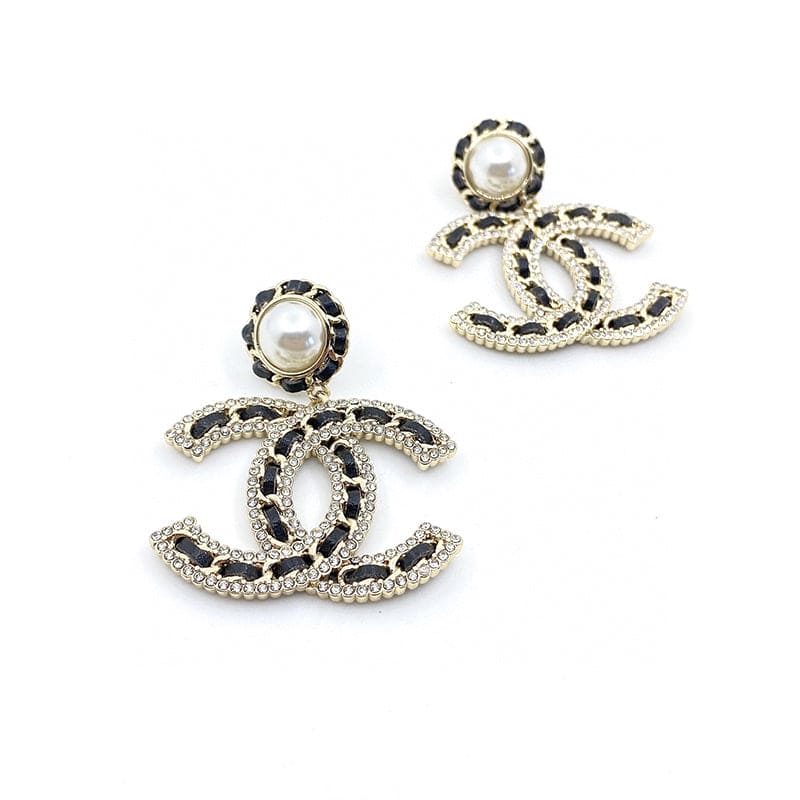 Chanel Pearl Drop Earrings - 18K Yellow Gold