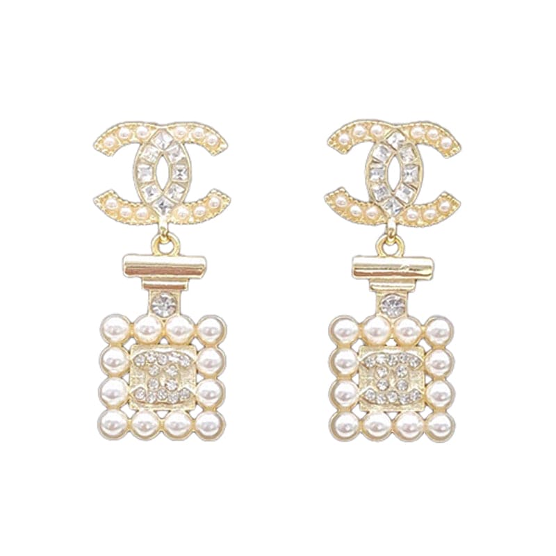 Chanel Pearl Shape Earrings - 18K Yellow Gold