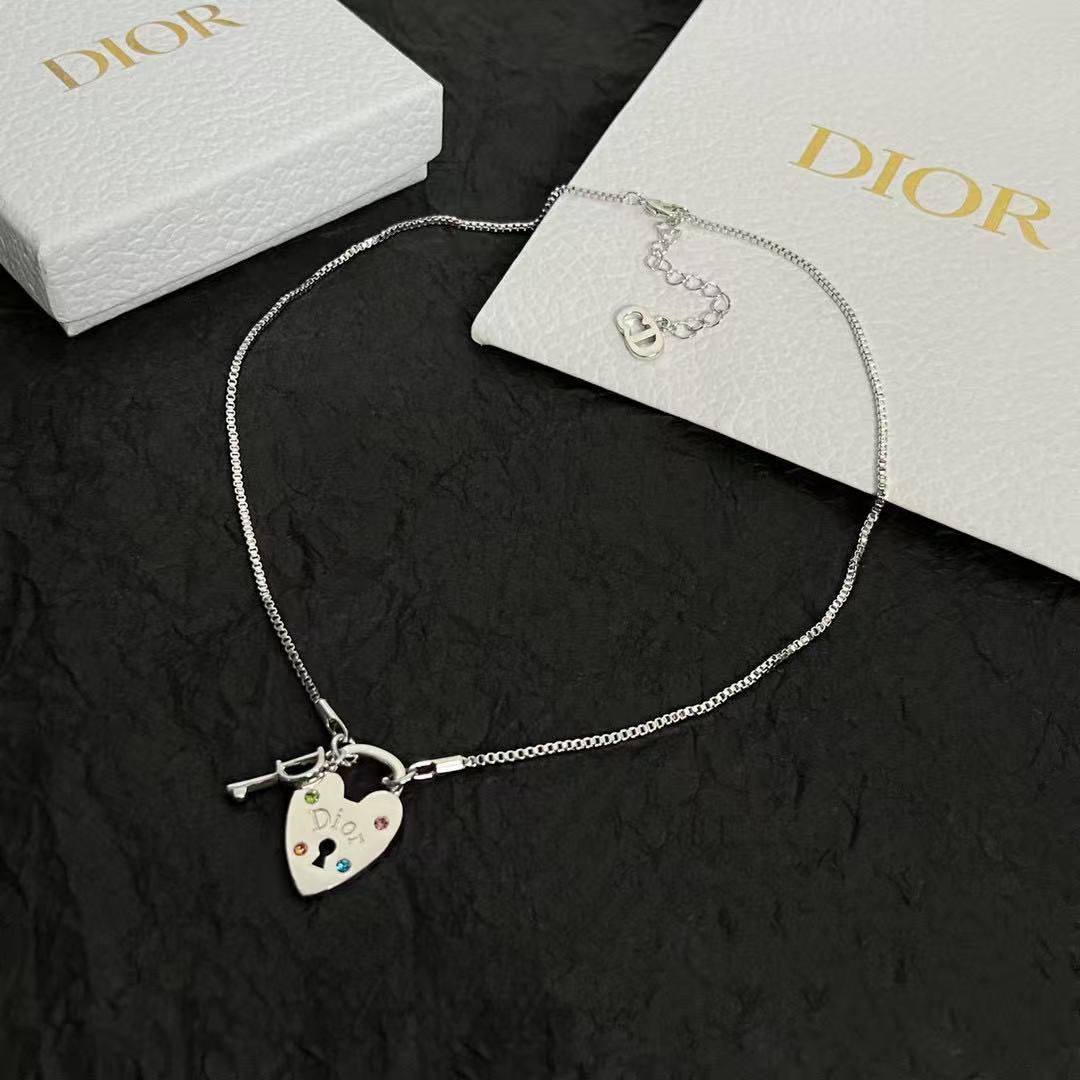 Dior Heart Key Pendant Necklace