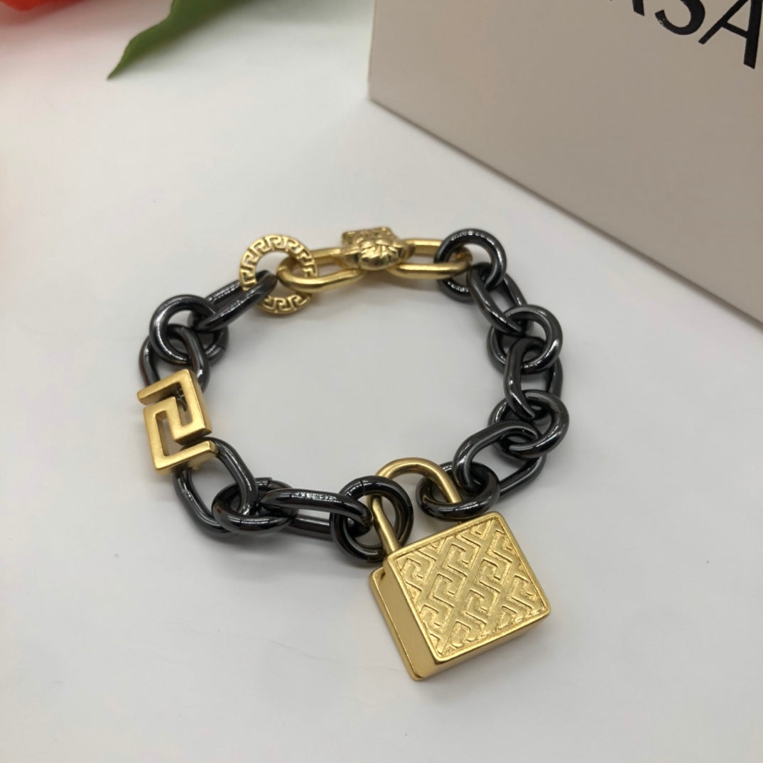 Celine Triomphe Ver Chain Bracelet