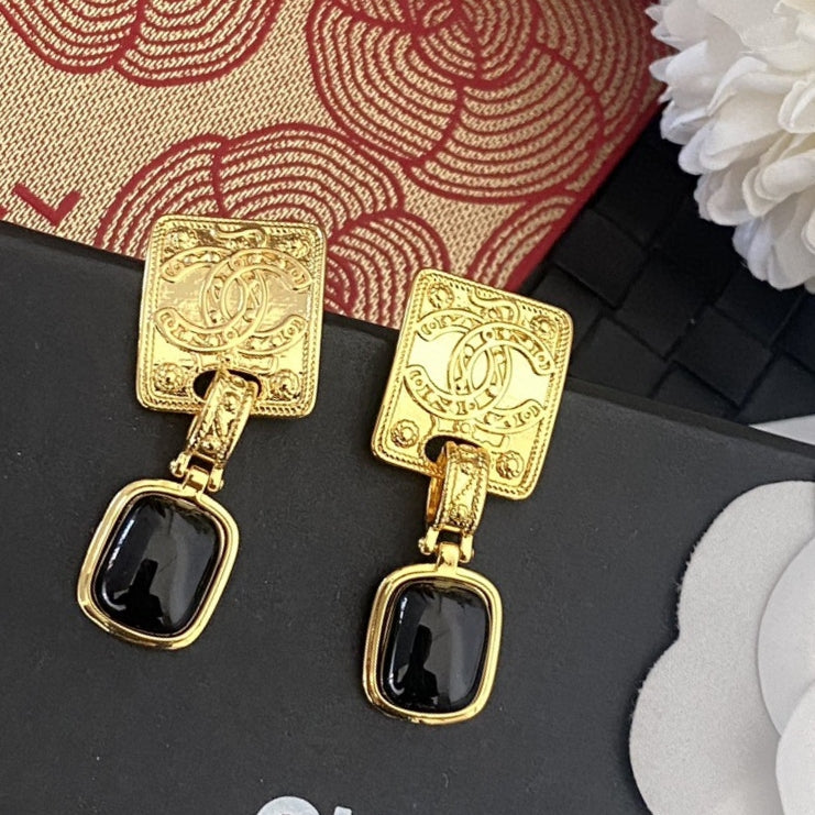 Chanel Black Crystal Earrings - 18K Yellow Gold