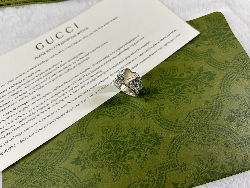 Gucci Double G Heart Ring