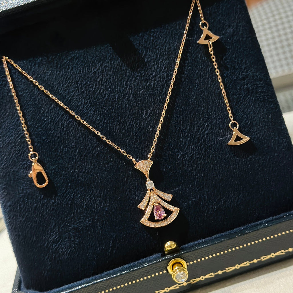 Bvlgari Dream Moissanite Necklace - 18K Gold