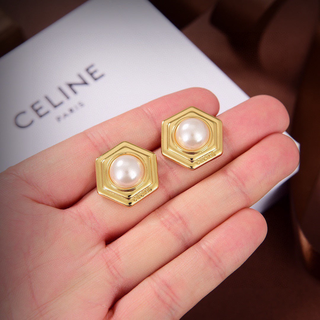 Celine Triomphe Pearl Earrings - 18K Yellow Gold