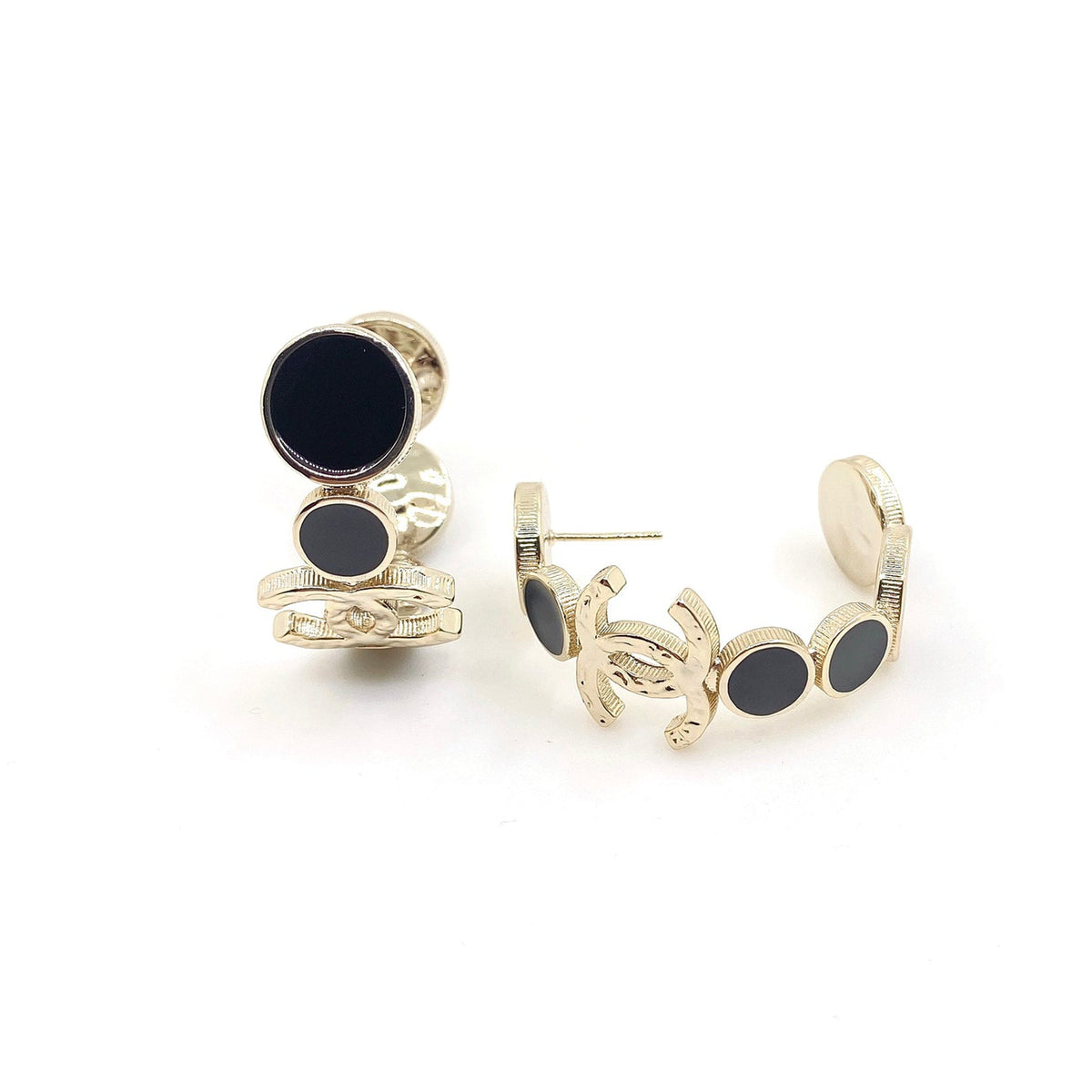 Chanel Black Crystal Earrings - 18K Yellow Gold