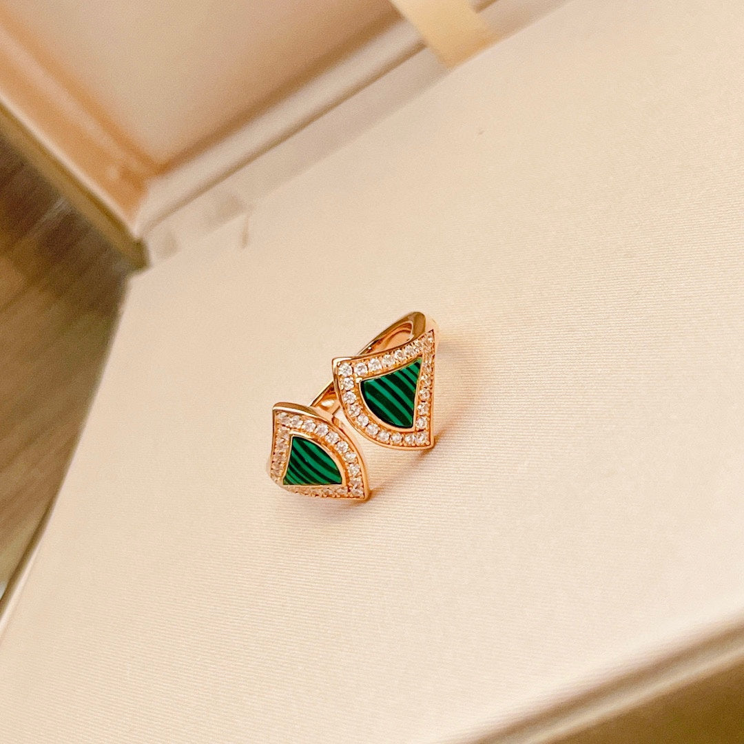 Bvlgari Dream Malachite Ring - 18K Rose Gold