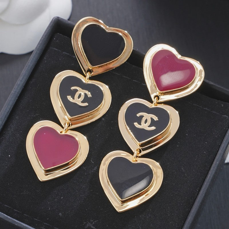 Chanel Black & Red Heart Gold Long Earrings - 18K Yellow Gold