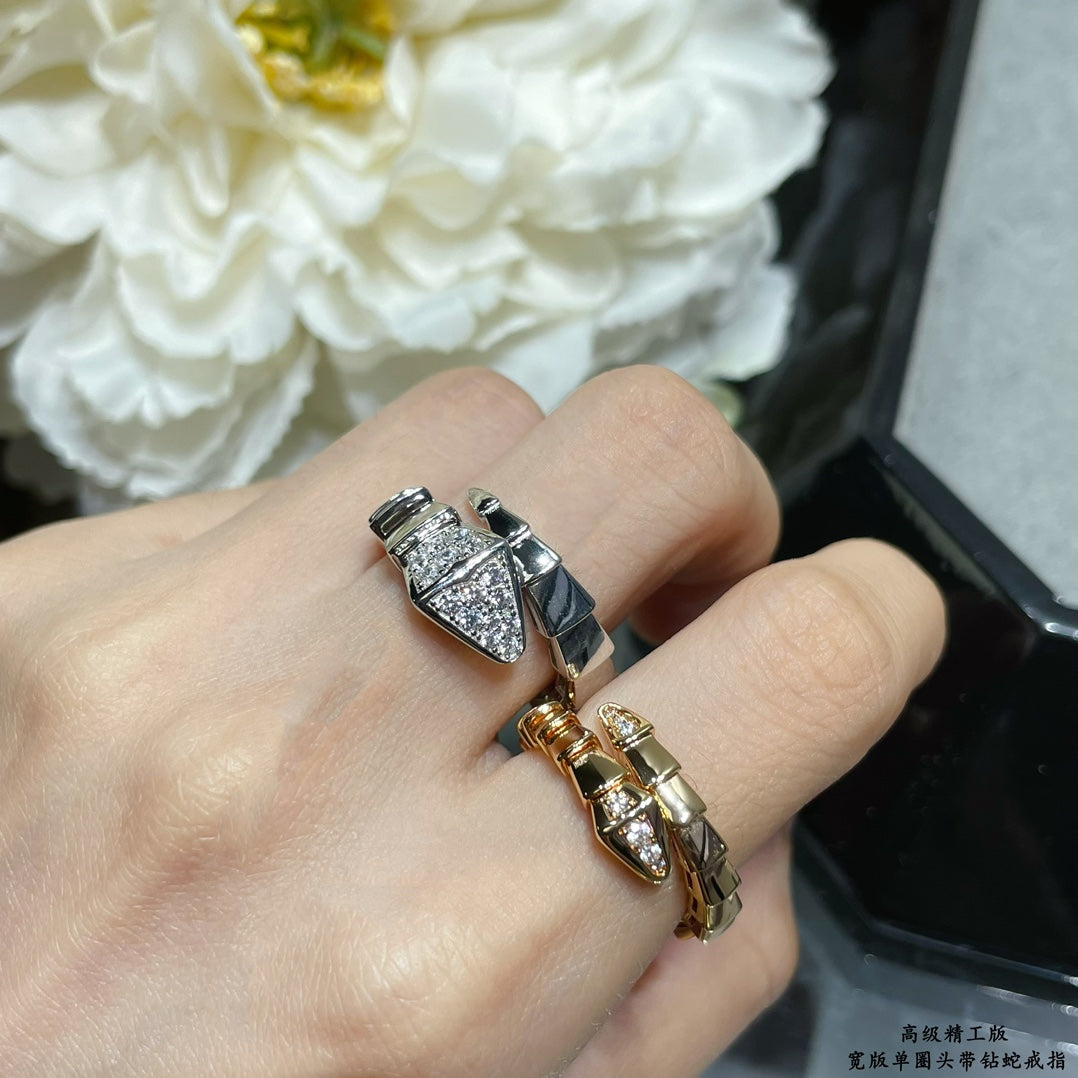 Bvlgari Serpenti Viper Head Moissanite Ring - 18K Gold