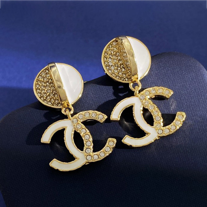 Chanel Half Diamond Earrings - 18K Yellow Gold