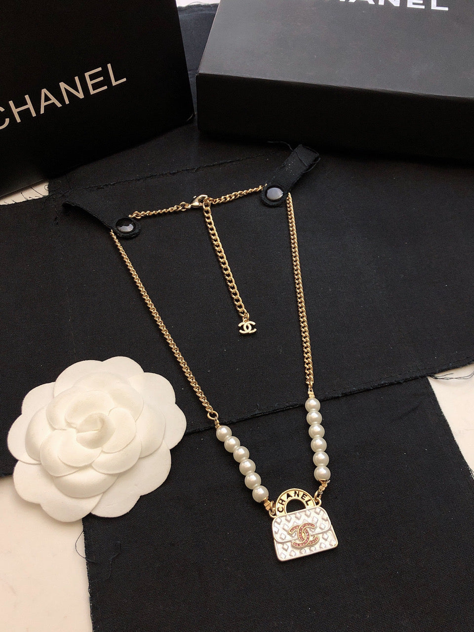 Chanel Pearls Bag Pendant Necklace