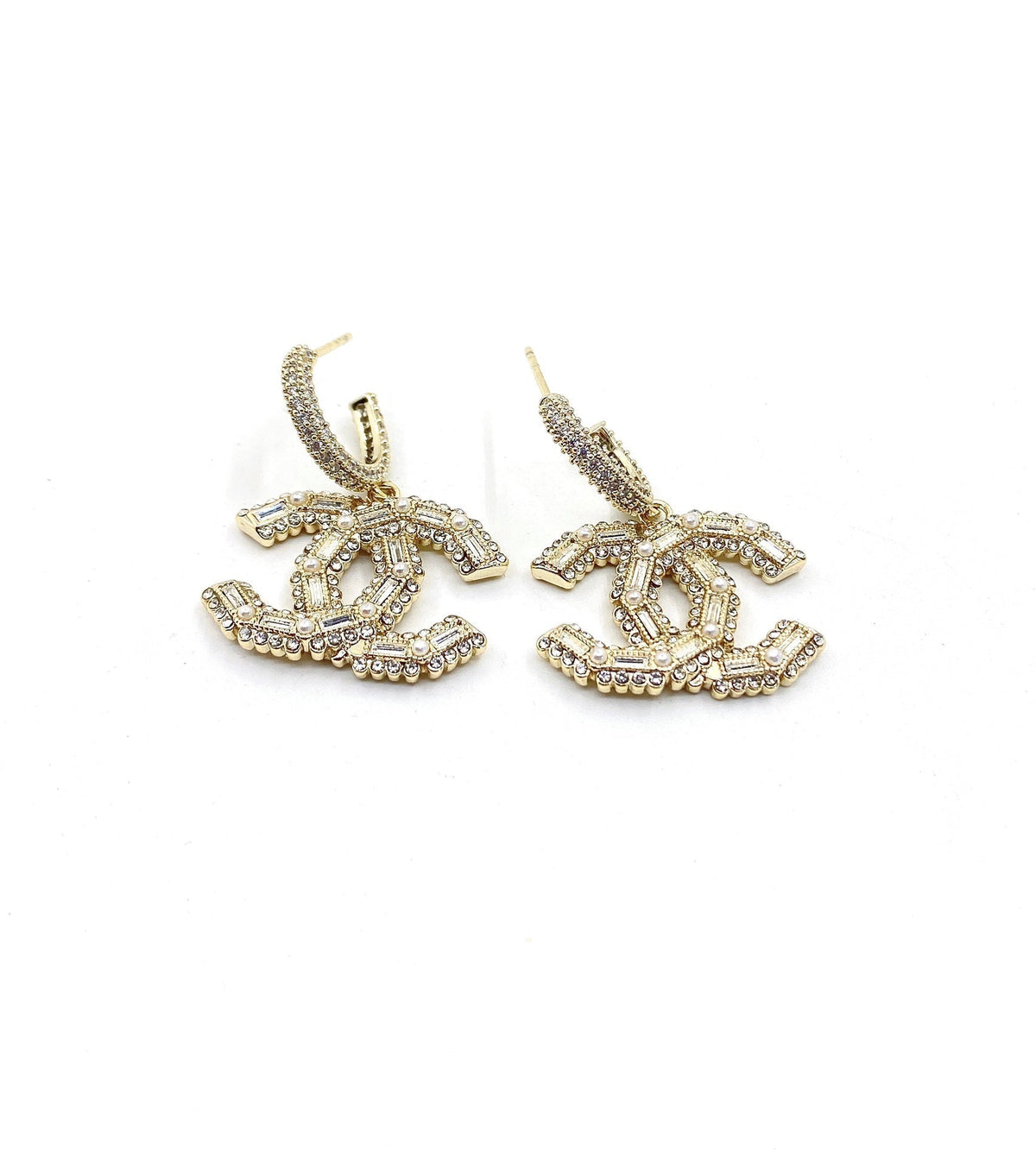 Chanel Crystal Earrings - 18K Yellow Gold