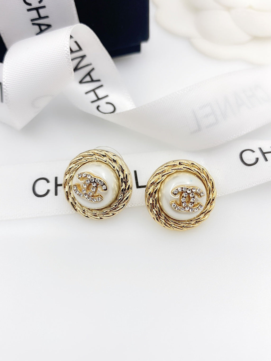 Chanel White Pearl Earrings - 18K Yellow Gold