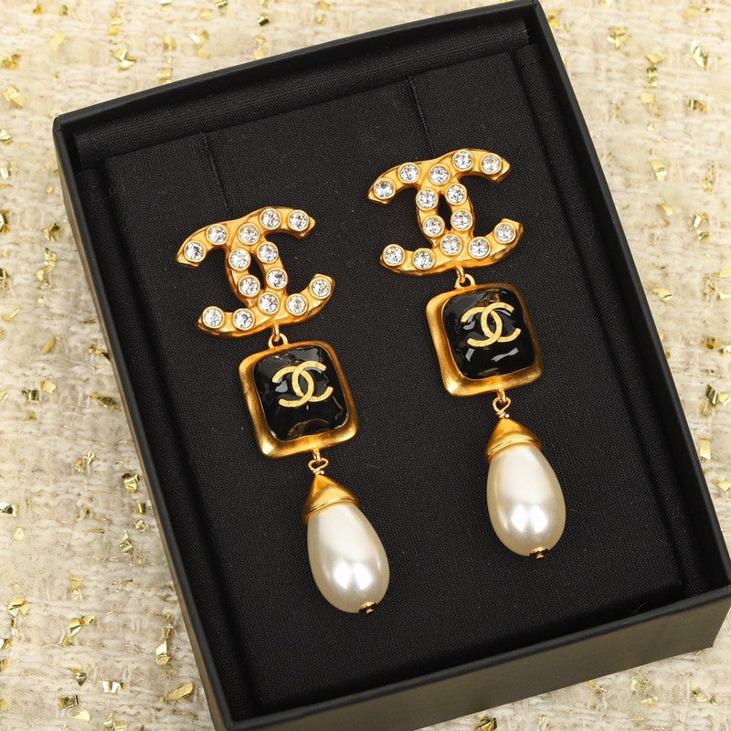 Chanel Long Pearl Pendant Earrings - 18K Yellow Gold