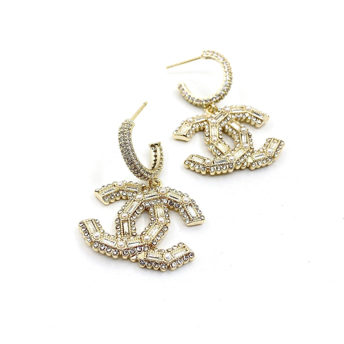 Chanel Crystal Earrings - 18K Yellow Gold