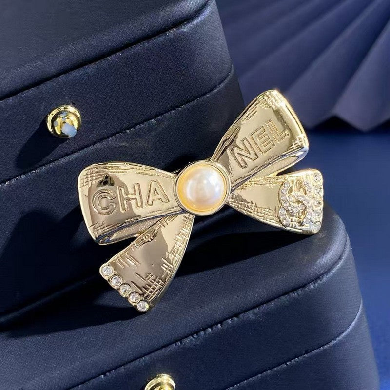 Chanel Bow Tie Gold Brooch