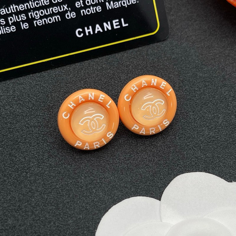 Chanel Orange Round Earrings - 18K Yellow Gold