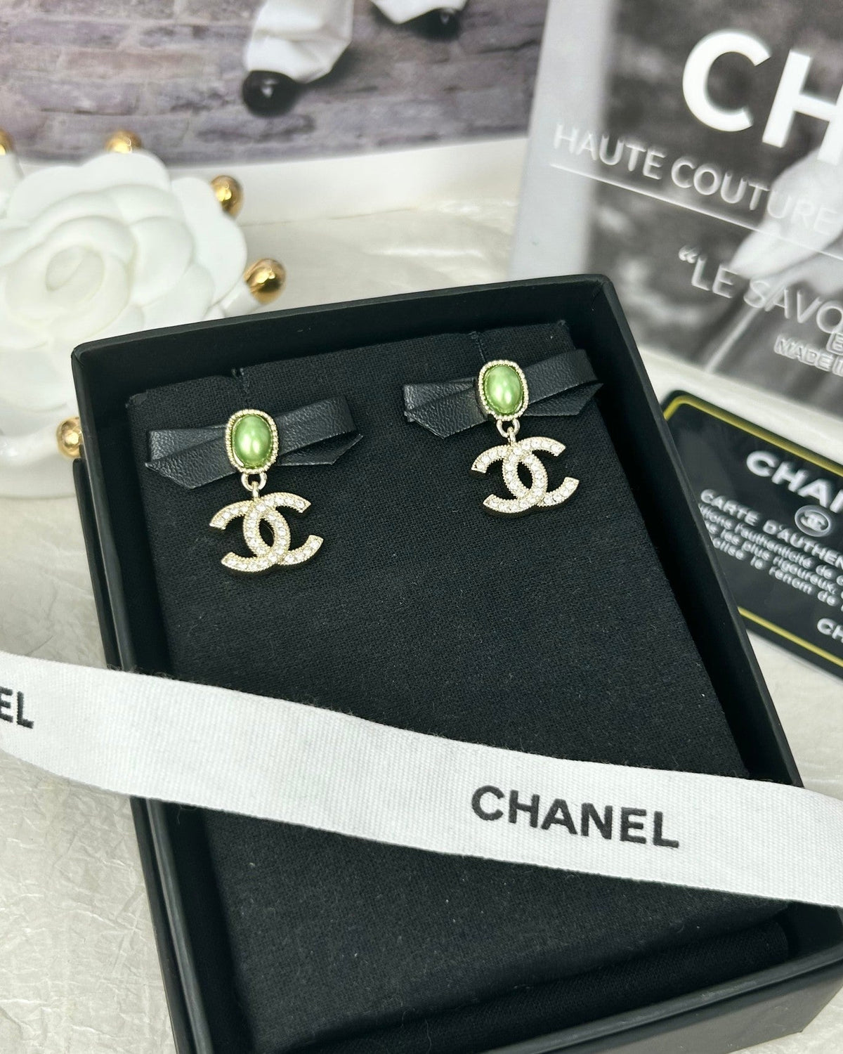 Chanel Bow Earrings - 18K Yellow Gold