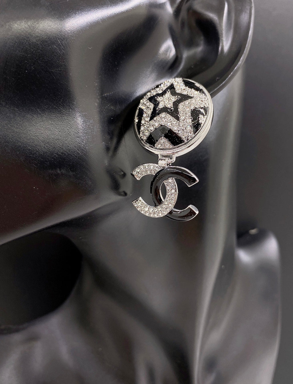 Chanel Diamond Earrings - 3.8 cm Height - 18K White Gold