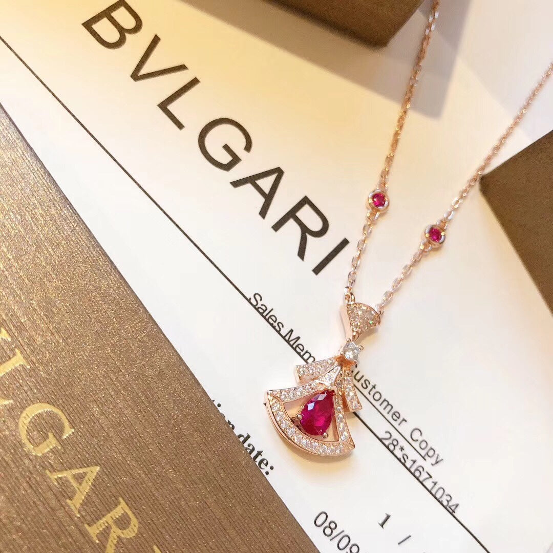 Bvlgari Dream Moissanite Necklace - 18K Gold