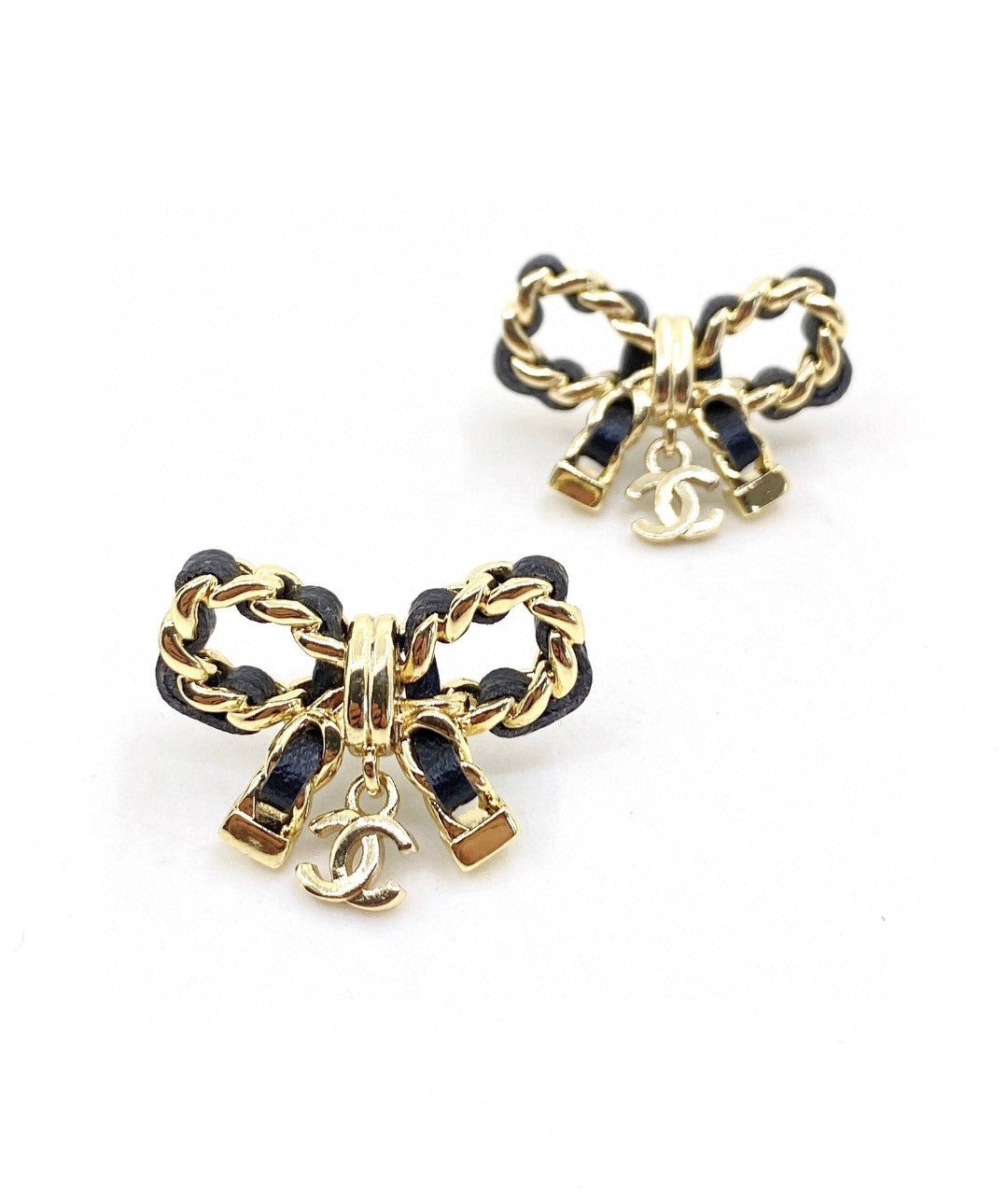 Chanel Bow Tie Strass Earrings - 18K Yellow Gold
