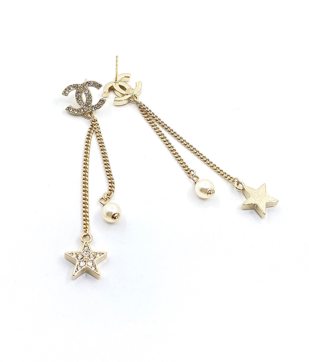 Chanel Pearl & Star Earrings - 18K Yellow Gold