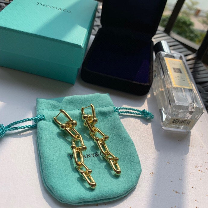 Tiffany HardWear Graduated Link Earrings - 18K Gold