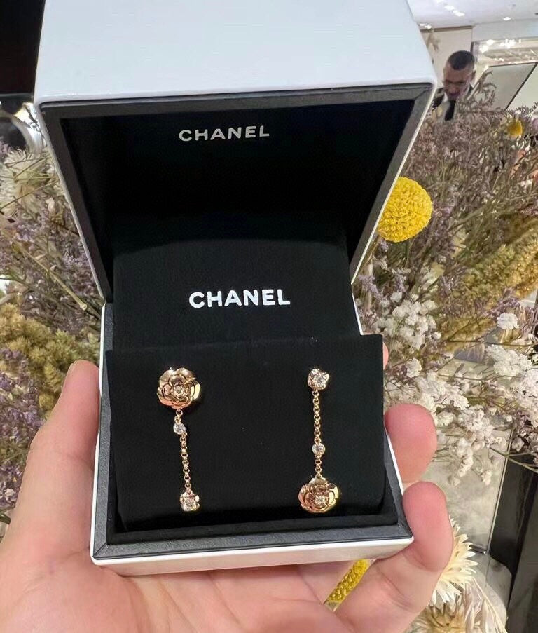 Chanel Camellia Earrings - 18K Rose Gold