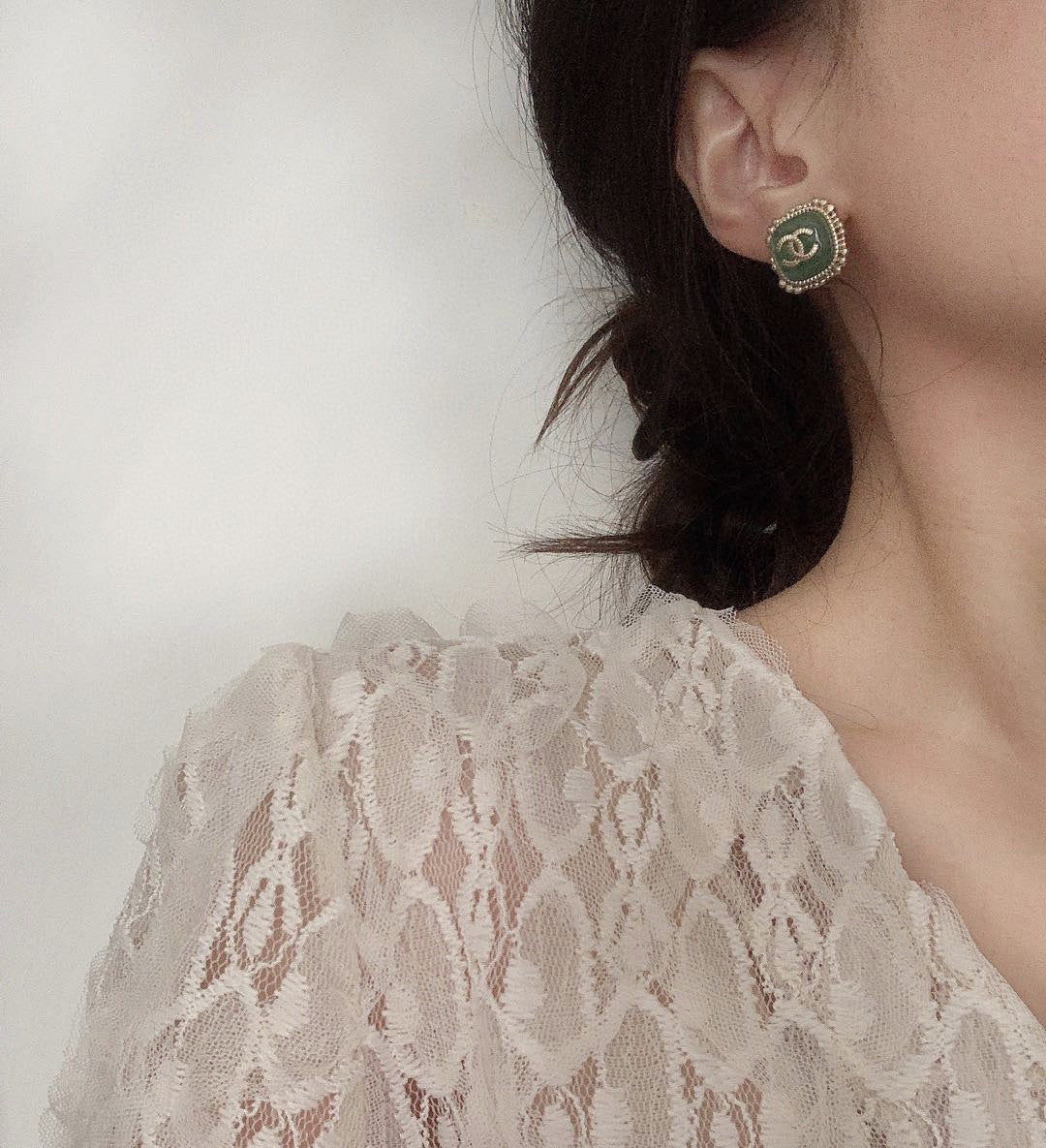 Chanel Green Square Earrings - 18K Yellow Gold