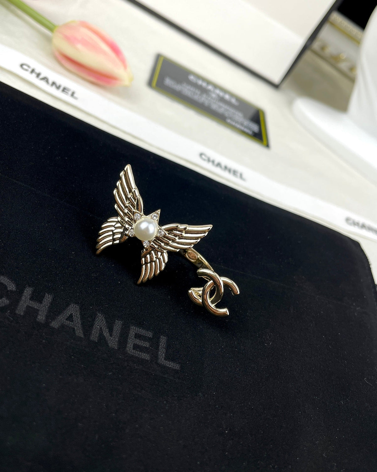 Chanel Butterfly Open Ring - 18K Yellow Gold