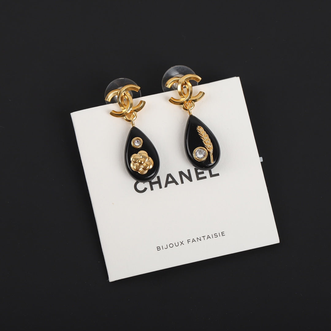 Chanel Camellia Pendant Earrings - 18K Yellow Gold