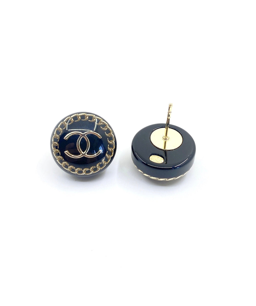 Chanel Circle Resin Earrings - 18K Yellow Gold