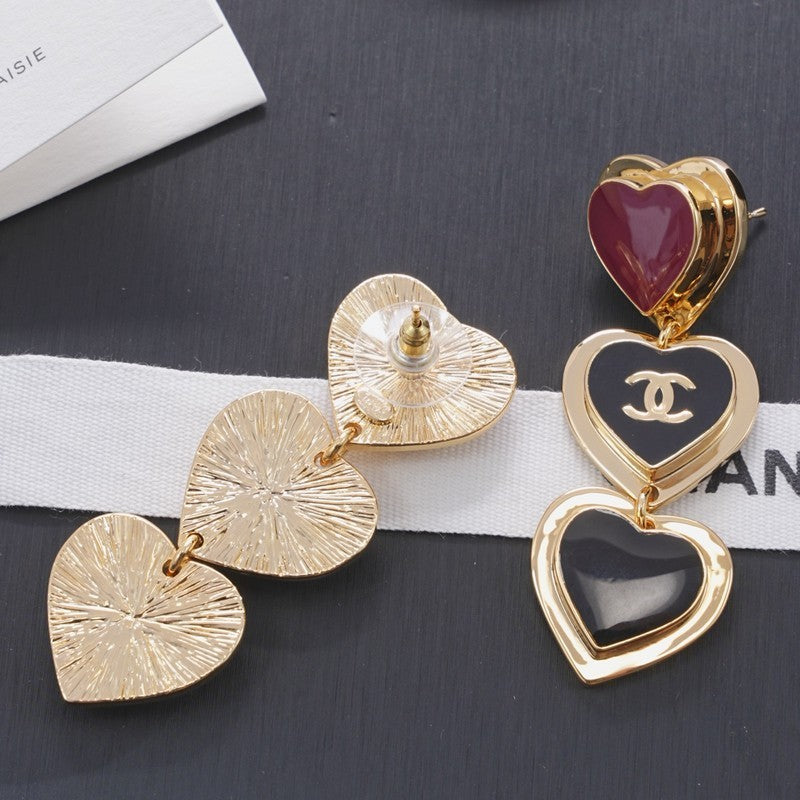 Chanel Black & Red Heart Gold Long Earrings - 18K Yellow Gold