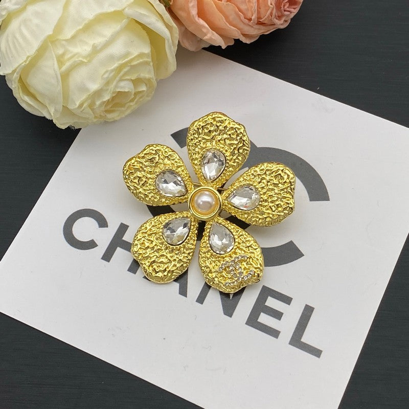 Chanel Pearl Gold Brooch
