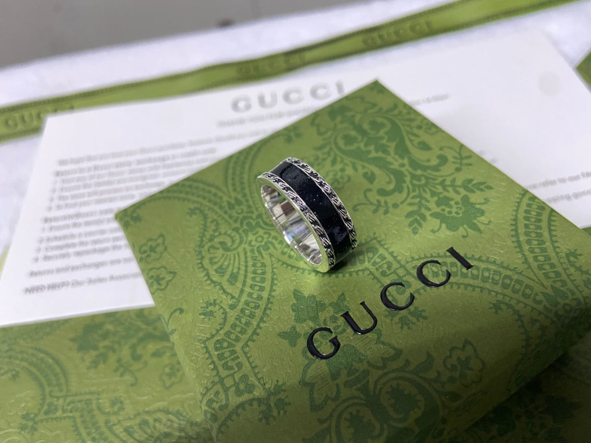 Gucci Double G Interlocking G Black Enamel Ring