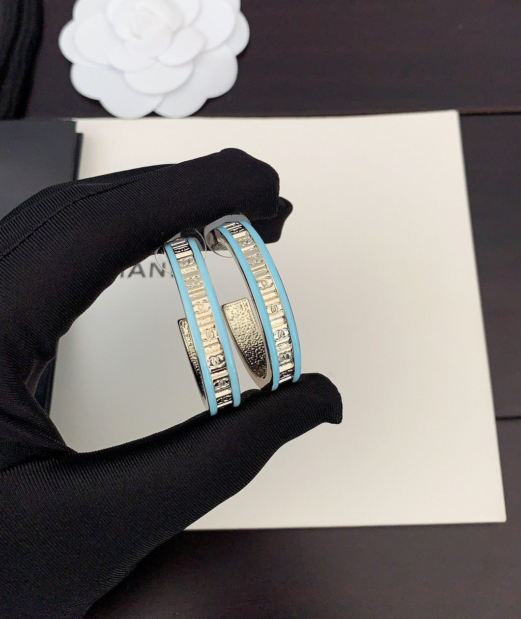 Chanel Blue Resin Earrings - 18K Yellow Gold